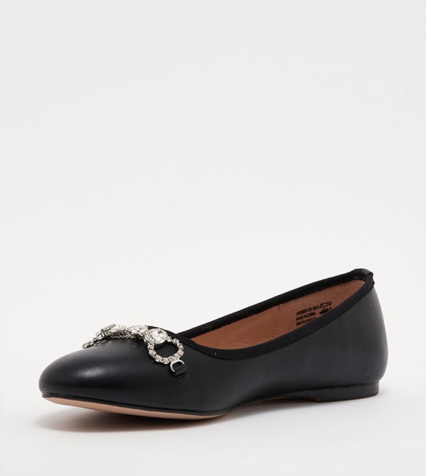 Shop Nine West Online  Buy Latest Collections On 6thStreet UAE