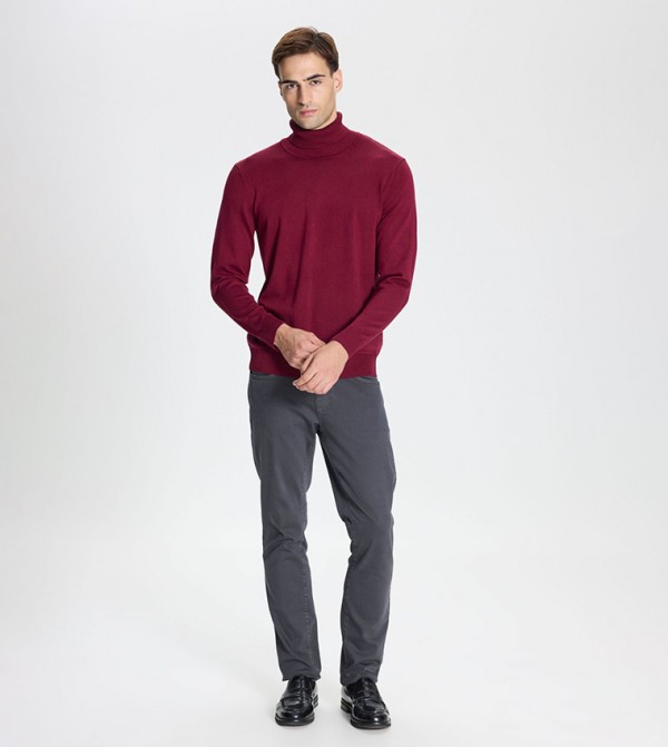 التن يلدز كلاسيكس  - بورغندي Turtle neck Sweaters
