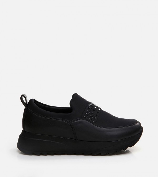 يايا باي هوتيش - اوتليت - أسود سهل الارتداء