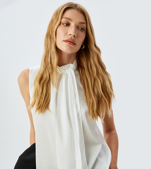 كوتون كوتون - أوف وايت  Sleeveless Tops