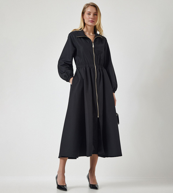 هابينس اسطنبول هابينس اسطنبول - أسود معاطف