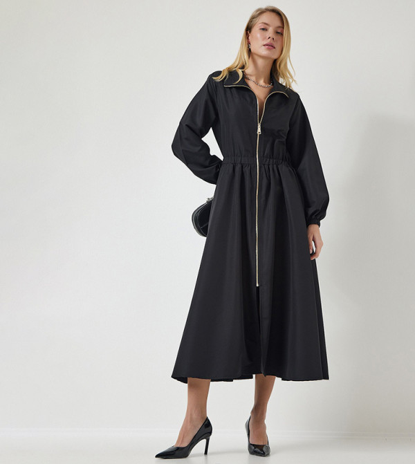 هابينس اسطنبول هابينس اسطنبول - أسود معاطف