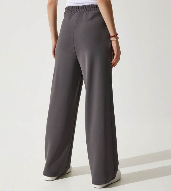 هابينس اسطنبول هابينس اسطنبول - رمادي بنطال كاجوال