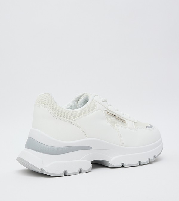 يو إس بولو اسن يو اس بولو اسن. - أبيض أحذية برقبة منخفضة 