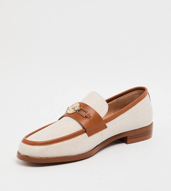 ناين وست أحذية - بيج Loafers & Mocassins