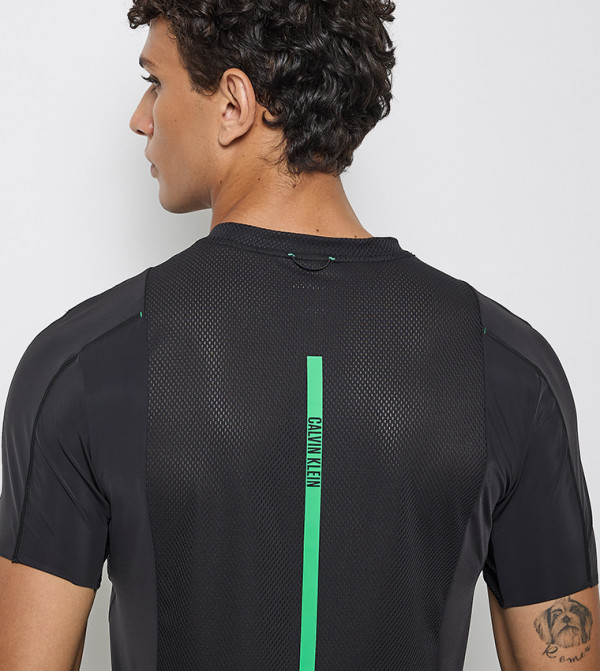 Calvin Klein Calvin Klein - Black Casual T-Shirts