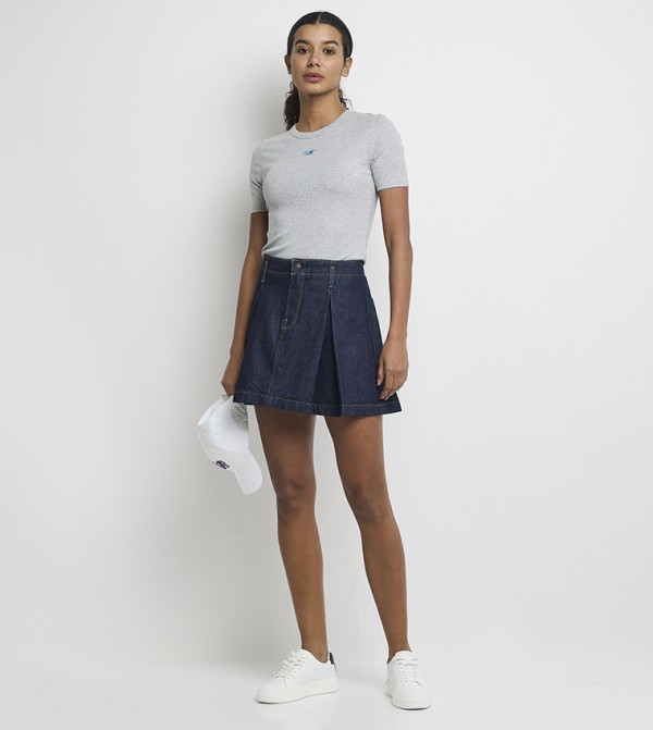 كالفين كلاين كالفين كلاين - رمادي Short Sleeve T-Shirts