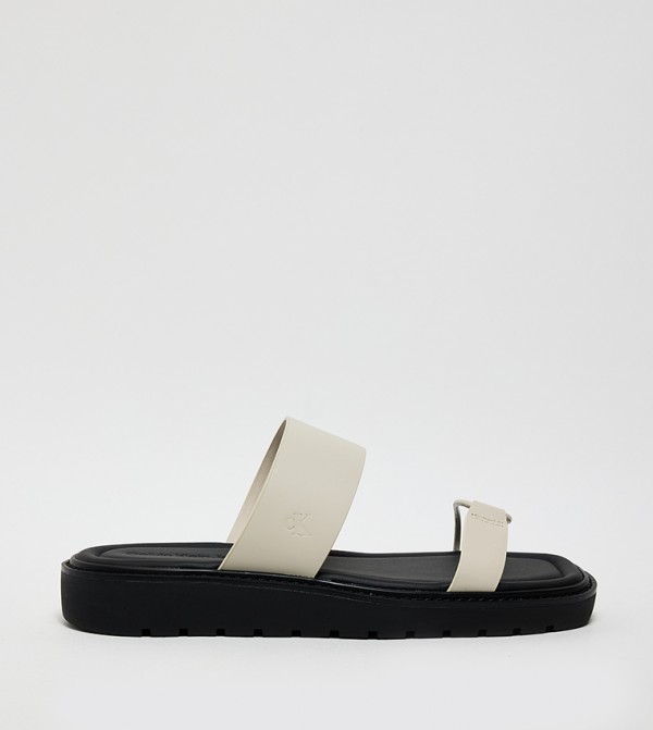 Calvin Klein Jeans Calvin Klein - Beige Flat Sandals