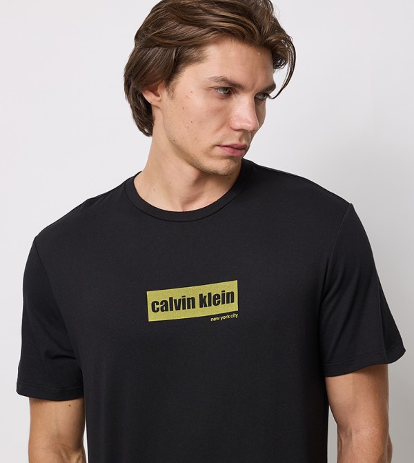 Calvin Klein Jeans Calvin Klein Jeans - Black Casual T-Shirts