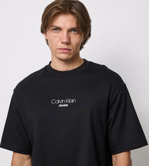 Calvin Klein Jeans Calvin Klein - Black Round Neck T-Shirts