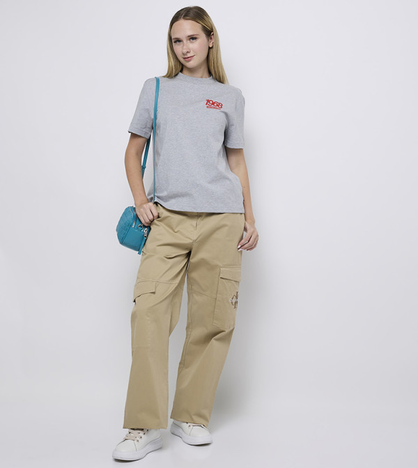 Calvin Klein Jeans  Casual T-Shirts - Grey Short Sleeve T-Shirts