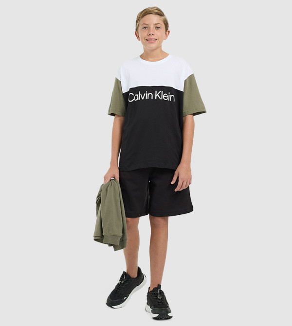 كالفين كلاين كالفين كلاين - أسود تي شيرتات