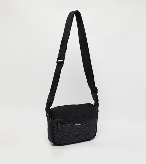كالفين كلاين كالفين كلاين - أسود Cross Body & Sling Bags