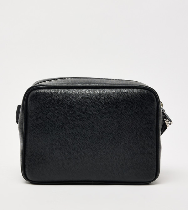 كالفين كلاين كالفين كلاين - أسود Cross Body & Sling Bags