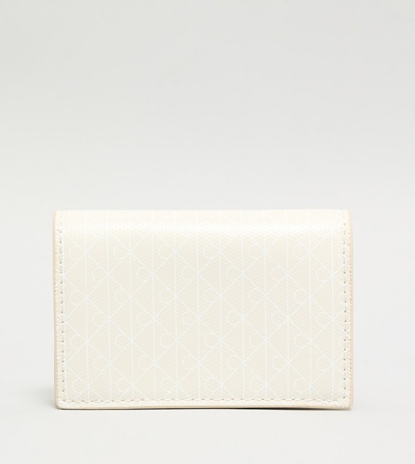 كالفين كلاين - بيج حامل البطاقات