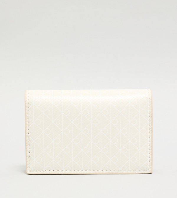 كالفين كلاين - بيج حامل البطاقات