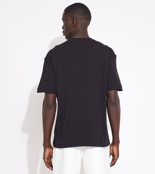 Calvin Klein  - Black Round Neck T-Shirts
