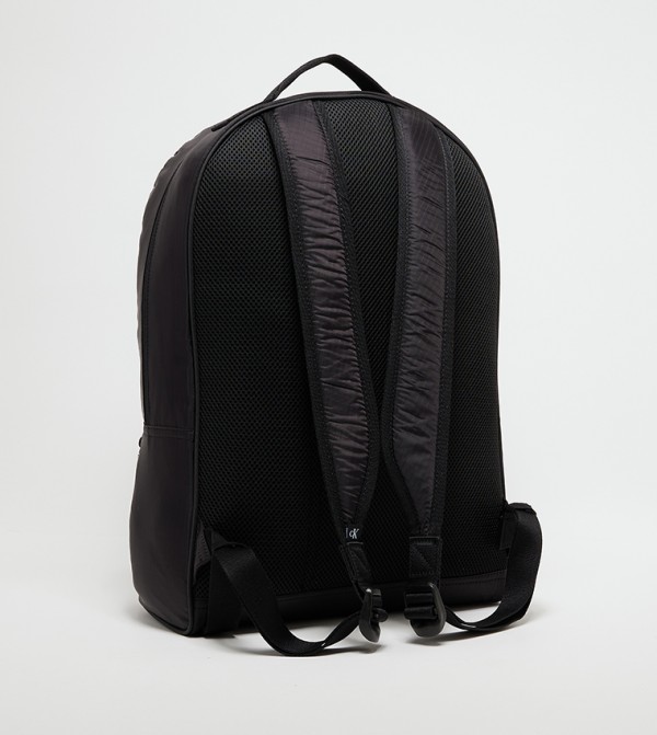 Calvin Klein Calvin Klein - Black undefined