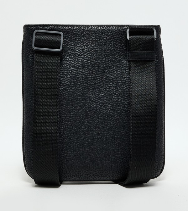 Tommy Hilfiger Tommy Hilfiger - Black Cross Body & Sling Bags