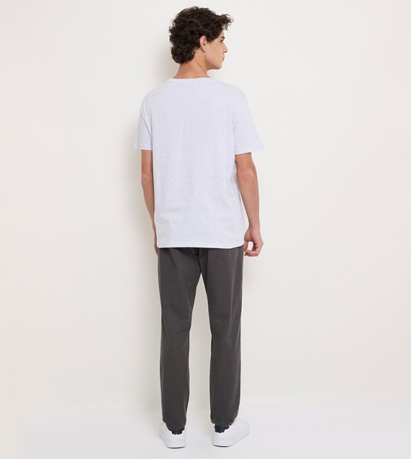 تومي هيلفيغر  تيشرتات وبلايز - رمادي Round Neck T-Shirts