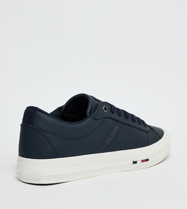Tommy Hilfiger Tommy Hilfiger - Navy Low Top
