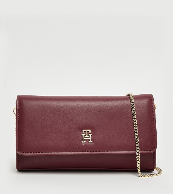 Tommy Hilfiger  Shoulder Bags - Maroon Shoulder bags