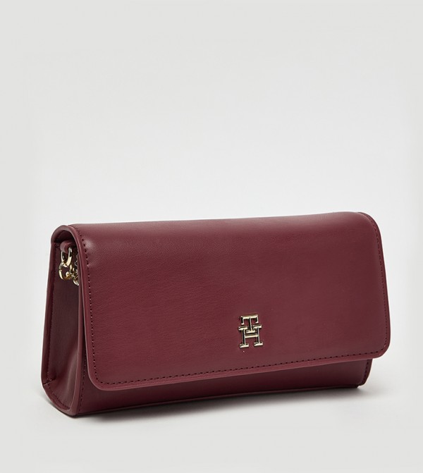 Tommy Hilfiger  Shoulder Bags - Maroon Shoulder bags