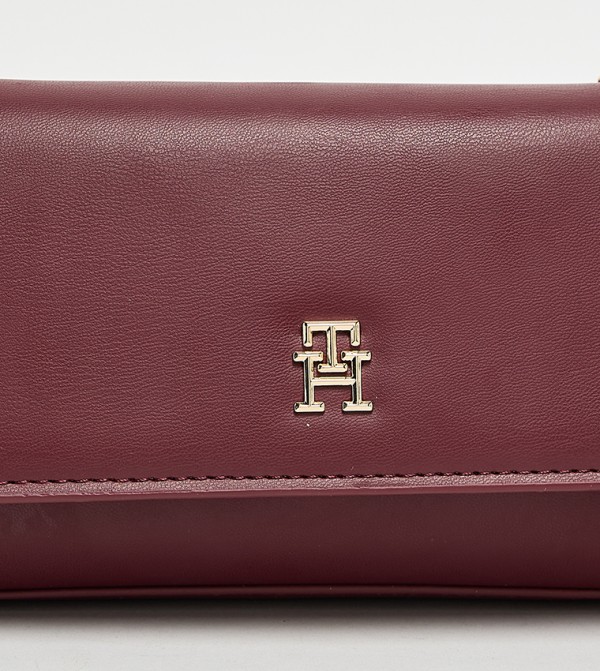 Tommy Hilfiger  Shoulder Bags - Maroon Shoulder bags