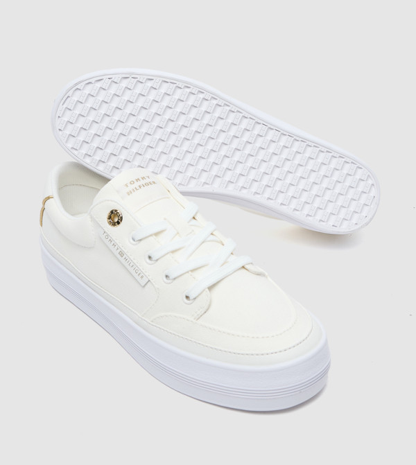 Tommy Hilfiger Sneakers - Ecru Low Top