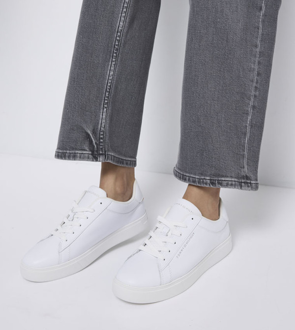 Tommy Hilfiger Tommy Hilfiger - White Low Top