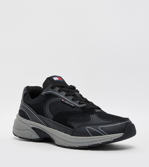 Tommy Hilfiger Tommy Hilfiger - Black Low Top