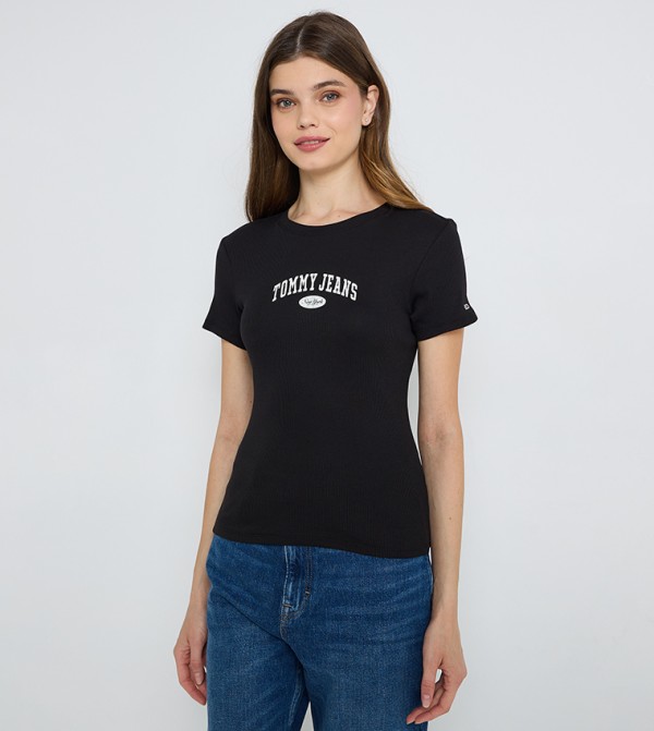 Tommy Hilfiger  T-Shirts - Black Short Sleeve T-Shirts