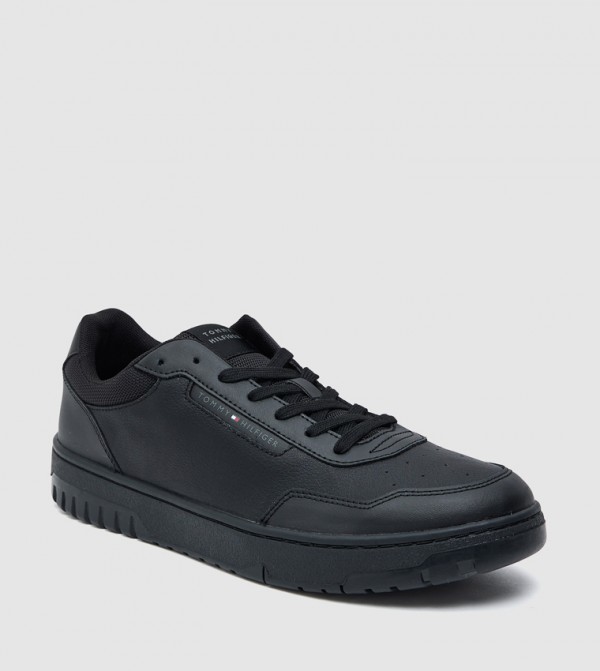Tommy Hilfiger Tommy Hilfiger - Black Low Top