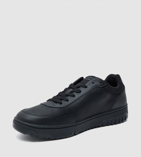 Tommy Hilfiger Tommy Hilfiger - Black Low Top