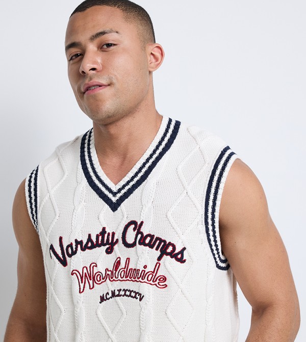 Tommy Hilfiger  V-neck Sweaters - White V-neck Sweaters