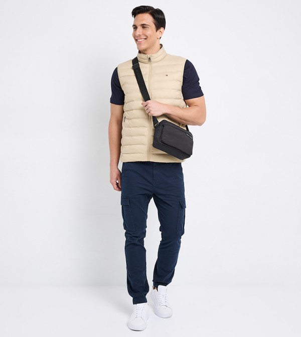 تومي هيلفيغر  ملابس - بيج Puffer Jackets
