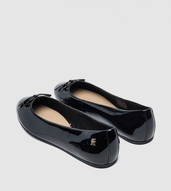 Tommy Hilfiger  - Black undefined