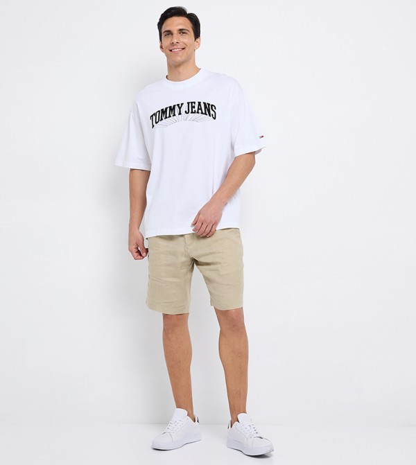 Tommy Hilfiger  T-Shirts - White Round Neck T-Shirts