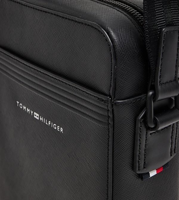 Tommy Hilfiger Tommy Hilfiger - Black Cross Body & Sling Bags