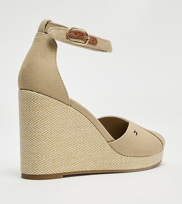 Tommy Hilfiger  Wedges - Beige Wedges