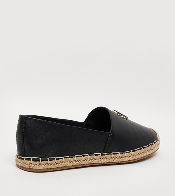 تومي هيلفيغر  Slip-Ons - أسود أحذية إسبادريل