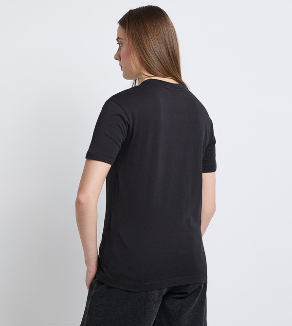 كالفين كلاين كالفين كلاين - أسود Short Sleeve T-Shirts