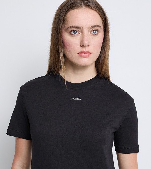 كالفين كلاين كالفين كلاين - أسود Short Sleeve T-Shirts