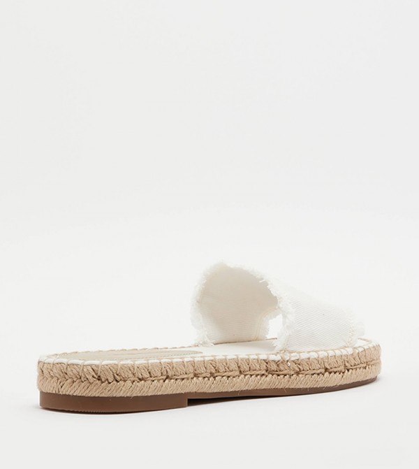 تومي هيلفيغر  c24e4786-aa1d-4183-a5eb-d9a2cca7b67b - أبيض Flat Sandals