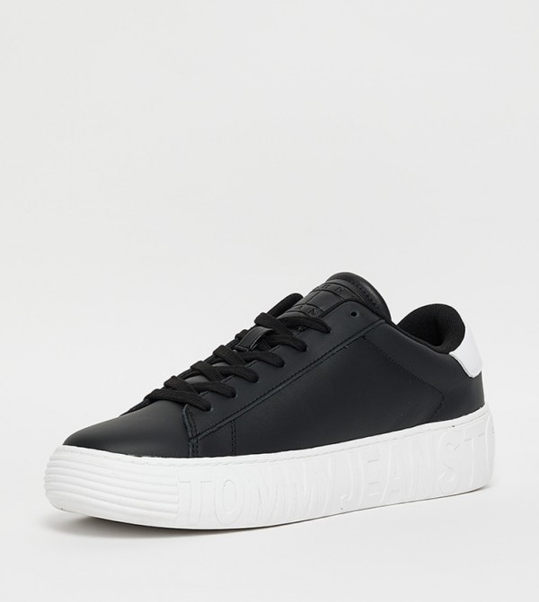 Tommy Hilfiger Tommy Hilfiger - Black Low Top