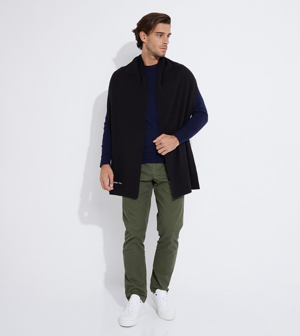 Tommy Hilfiger  Scarves - Black Knitted Scarves
