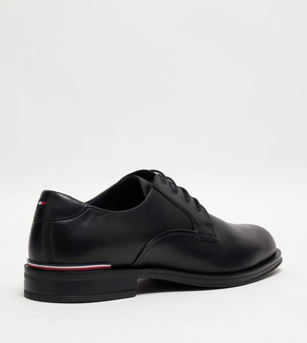 tommy hilfiger derbies