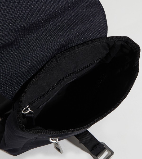 Tommy Hilfiger Tommy Hilfiger - Navy Cross Body Bags