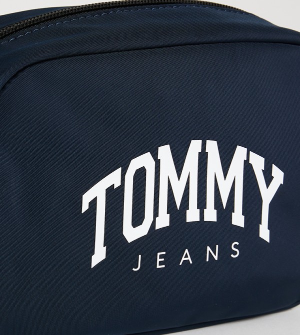 Tommy Hilfiger  Bags - Navy Toiletry bags