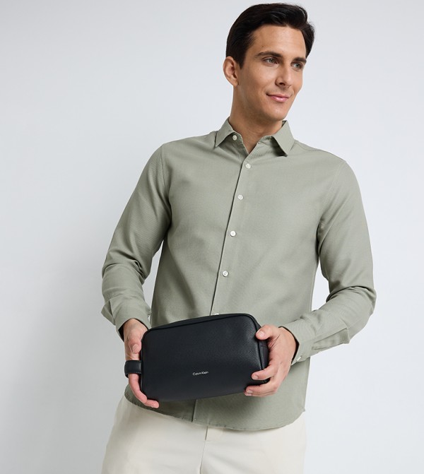 Calvin Klein  Bags - Black Toiletry bags